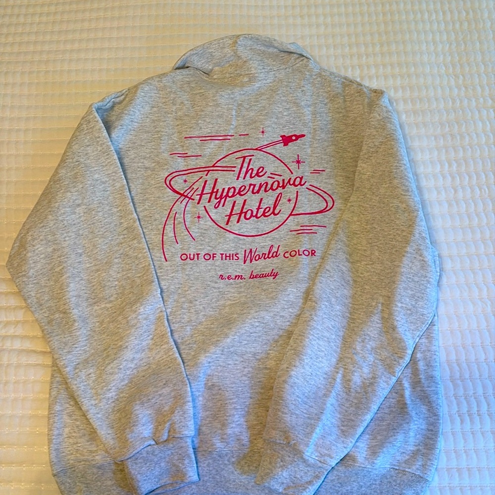 NWOT r.e.m. beauty quarter zip pull-over jacket